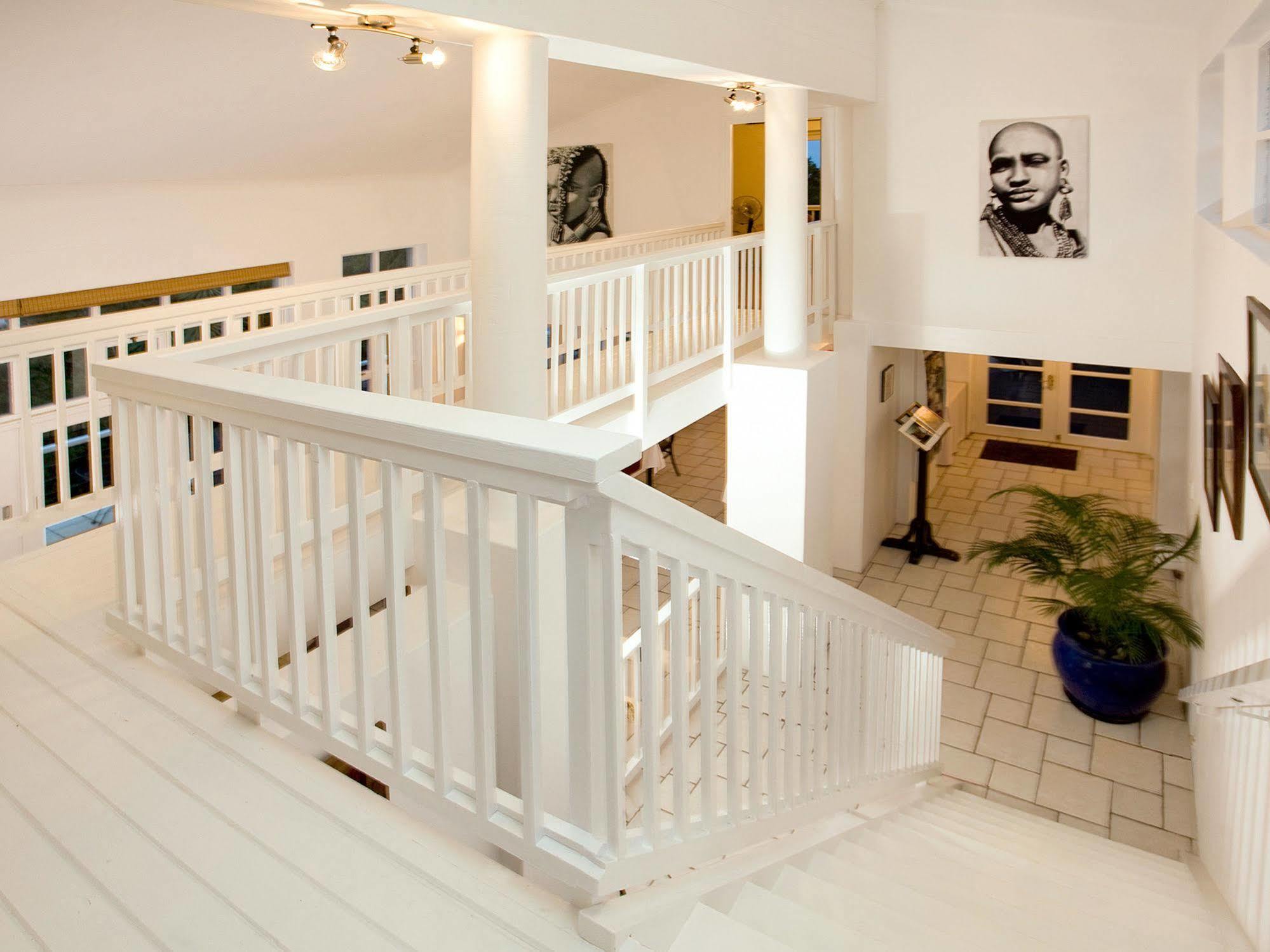 Art Gallery Guest House - Thandekayo Hout Bay Dış mekan fotoğraf